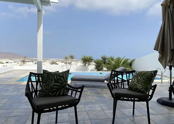 Mesmerising In 아파트